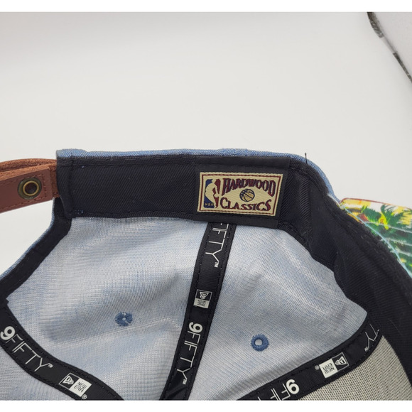 New Era NY Knicks Hardwood Classics 9Fifty Blue Denim Floral Strapback Hat M/L - Picture 9 of 10